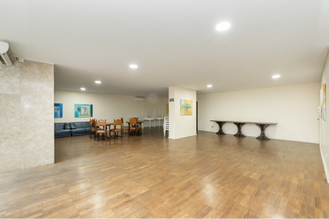 Imagem Apartamento com 3 Quartos à Venda, 130 m² em Jardim Paulista - São Paulo