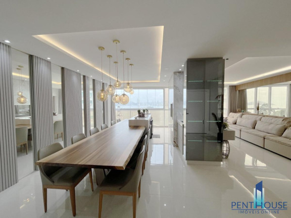 Imagem Apartamento com 4 Quartos à Venda, 190 m² em Pioneiros - Balneário Camboriú Imagem Apartamento com 4 Quartos à Venda, 190 m² em Pioneiros - Balneário Camboriú