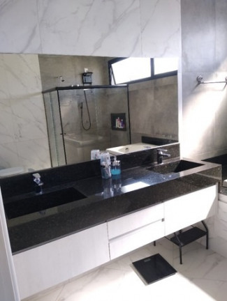Imagem Imóvel com 3 Quartos à Venda, 400 m² em Medeiros - Jundiaí Imagem Imóvel com 3 Quartos à Venda, 400 m² em Medeiros - Jundiaí