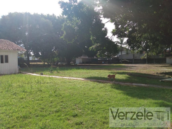Imagem Terreno à Venda, 3.875 m² em Centro - Camboriú Imagem Terreno à Venda, 3.875 m² em Centro - Camboriú