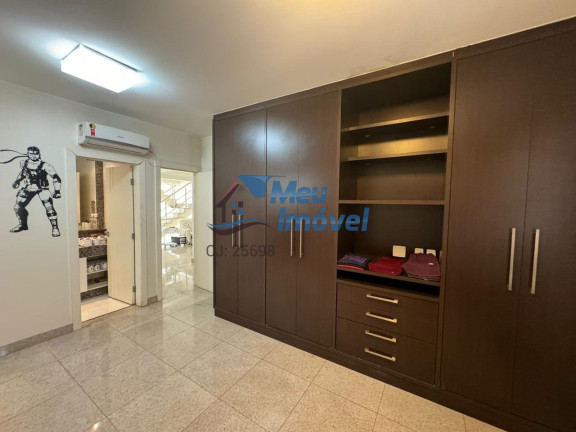 Imagem Casa com 4 Quartos à Venda, 493 m² em Asa Sul - Brasília Imagem Casa com 4 Quartos à Venda, 493 m² em Asa Sul - Brasília