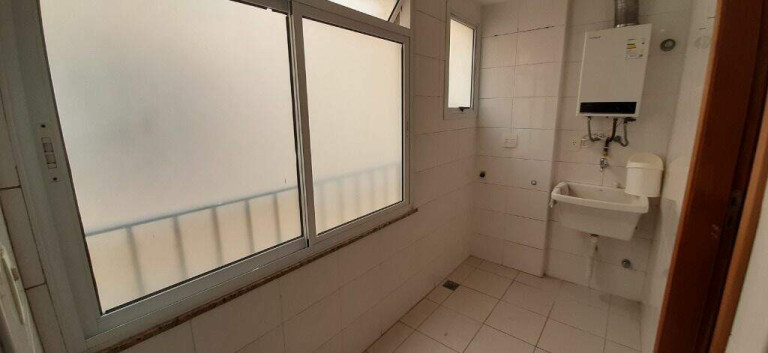 Imagem Apartamento com 4 Quartos para Alugar, 201 m² em Lagoa - Rio De Janeiro Imagem Apartamento com 4 Quartos para Alugar, 201 m² em Lagoa - Rio De Janeiro