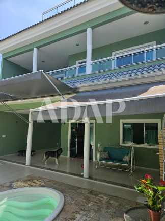 Imagem Casa com 3 Quartos à Venda, 270 m² em Vargem Pequena - Rio De Janeiro