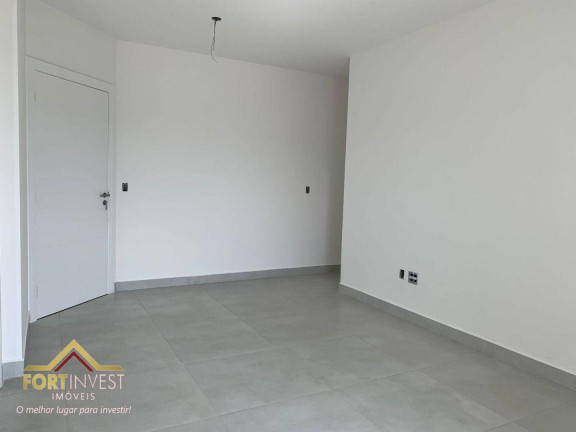 Imagem Imóvel com 2 Quartos à Venda, 95 m² em Canto Do Forte - Praia Grande Imagem Imóvel com 2 Quartos à Venda, 95 m² em Canto Do Forte - Praia Grande