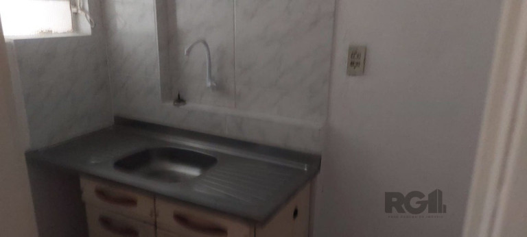 Imagem Apartamento com 1 Quarto à Venda, 27 m² em Centro Histórico - Porto Alegre Imagem Apartamento com 1 Quarto à Venda, 27 m² em Centro Histórico - Porto Alegre
