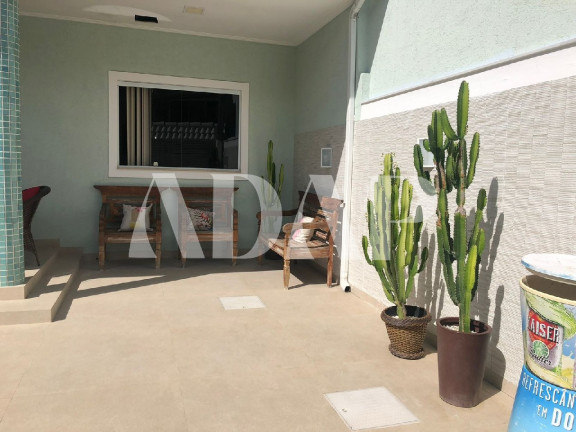Imagem Casa com 4 Quartos à Venda, 200 m² em Vargem Pequena - Rio De Janeiro