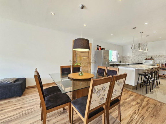 Imagem Casa com 2 Quartos à Venda, 150 m² em Várzea - Teresópolis Imagem Casa com 2 Quartos à Venda, 150 m² em Várzea - Teresópolis