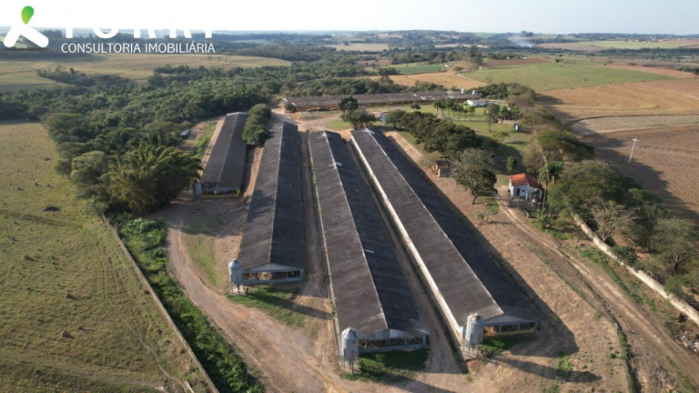 Imagem Imóvel com 7 Quartos à Venda, 500 m² em Centro - Tatuí Imagem Imóvel com 7 Quartos à Venda, 500 m² em Centro - Tatuí