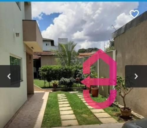 Imagem Sobrado com 4 Quartos à Venda, 630 m² em Vila Osvaldo Rosa - Goiânia Imagem Sobrado com 4 Quartos à Venda, 630 m² em Vila Osvaldo Rosa - Goiânia