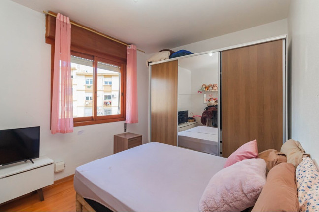 Imagem Apartamento com 4 Quartos à Venda, 85 m² em Passo Da Areia - Porto Alegre Imagem Apartamento com 4 Quartos à Venda, 85 m² em Passo Da Areia - Porto Alegre