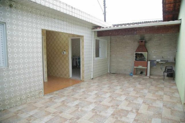 Imagem Casa com 3 Quartos à Venda, 320 m² em Caiçara - Praia Grande Imagem Casa com 3 Quartos à Venda, 320 m² em Caiçara - Praia Grande
