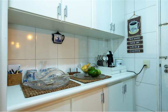 Imagem Apartamento com 3 Quartos à Venda, 130 m² em Itaim Bibi - São Paulo