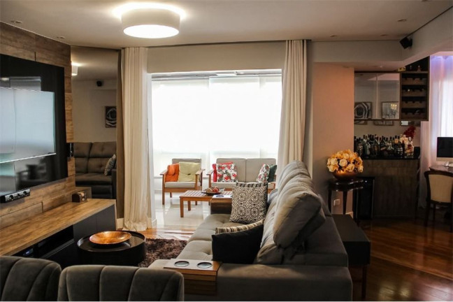 Imagem Apartamento à Venda, 190 m² em Mooca - São Paulo Imagem Apartamento à Venda, 190 m² em Mooca - São Paulo