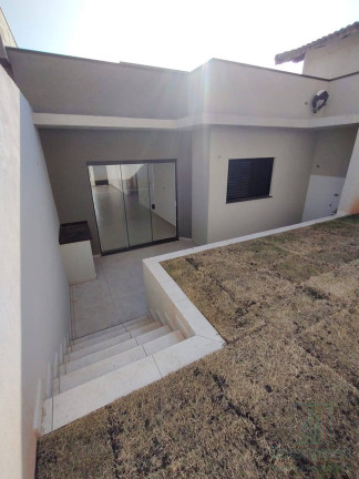 Imagem Casa com 2 Quartos à Venda, 88 m² em Nova Cerejeira - Atibaia Imagem Casa com 2 Quartos à Venda, 88 m² em Nova Cerejeira - Atibaia