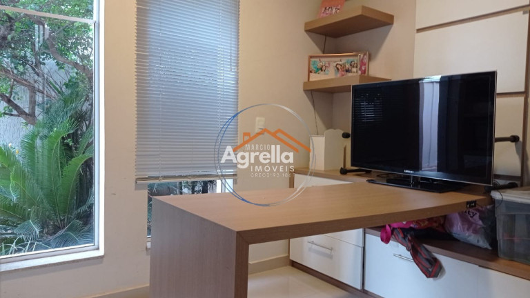 Imagem Casa com 3 Quartos à Venda, 260 m² em Jardim Patrícia - Mogi Mirim Imagem Casa com 3 Quartos à Venda, 260 m² em Jardim Patrícia - Mogi Mirim