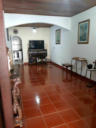 Imagem Casa com 5 Quartos à Venda, 280 m² em Cecap - Guaratinguetá Imagem Casa com 5 Quartos à Venda, 280 m² em Cecap - Guaratinguetá
