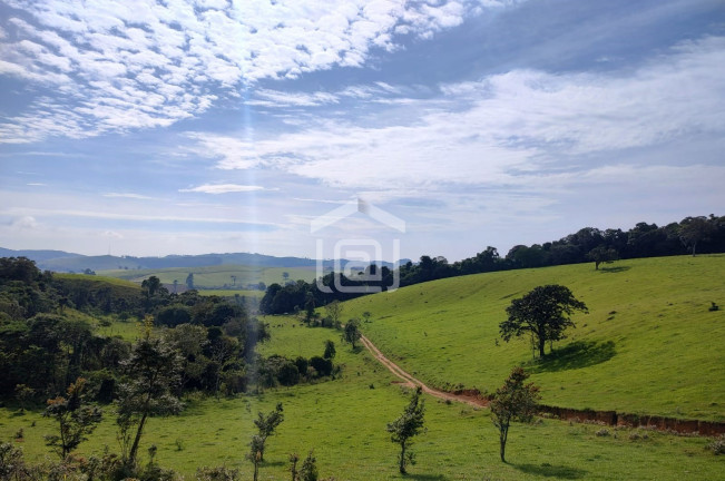 Imagem Imóvel com 3 Quartos à Venda, 23 m² em Zona Rural - Poços De Caldas Imagem Imóvel com 3 Quartos à Venda, 23 m² em Zona Rural - Poços De Caldas
