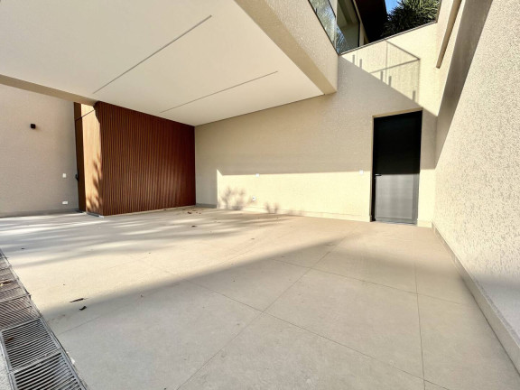 Imagem Casa com 3 Quartos à Venda, 372 m² em Alphaville - Santana De Parnaíba Imagem Casa com 3 Quartos à Venda, 372 m² em Alphaville - Santana De Parnaíba