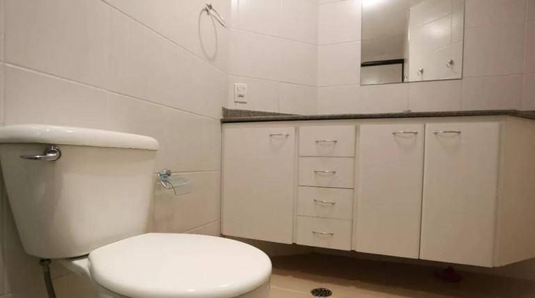 Imagem Apartamento com 2 Quartos para Alugar, 75 m² em Alphaville - Barueri