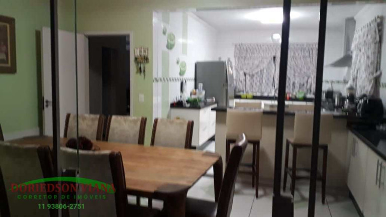 Imagem Sobrado com 4 Quartos à Venda, 259 m² em Jardim Guapira - São Paulo Imagem Sobrado com 4 Quartos à Venda, 259 m² em Jardim Guapira - São Paulo