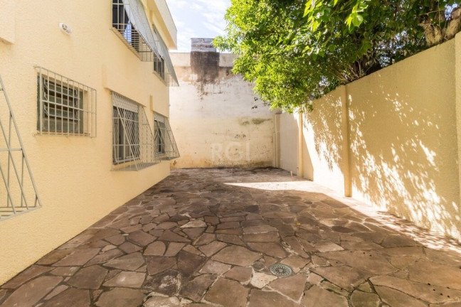 Imagem Imóvel com 3 Quartos à Venda, 228 m² em Bom Jesus - Porto Alegre Imagem Imóvel com 3 Quartos à Venda, 228 m² em Bom Jesus - Porto Alegre