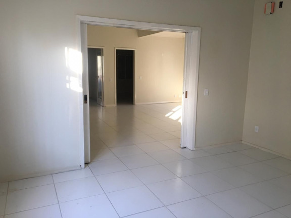 Imagem Casa com 3 Quartos à Venda, 372 m² em Centro - São Leopoldo Imagem Casa com 3 Quartos à Venda, 372 m² em Centro - São Leopoldo