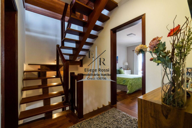 Imagem Casa com 3 Quartos à Venda, em Valinhos Imagem Casa com 3 Quartos à Venda, em Valinhos