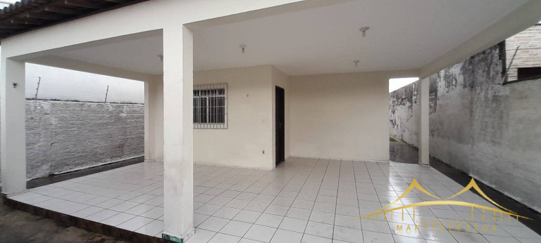 Imagem Casa com 2 Quartos para Alugar, 55 m² em Emaus - Parnamirim