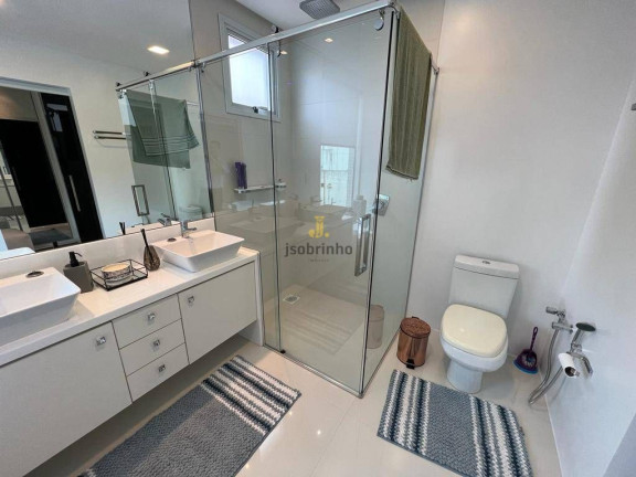 Apartamento com 4 Quartos à Venda, 198 m² em Centro - Itapema