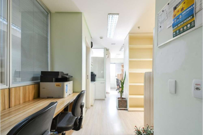 Imagem Sala Comercial à Venda, 121 m² em Barra Funda - São Paulo Imagem Sala Comercial à Venda, 121 m² em Barra Funda - São Paulo