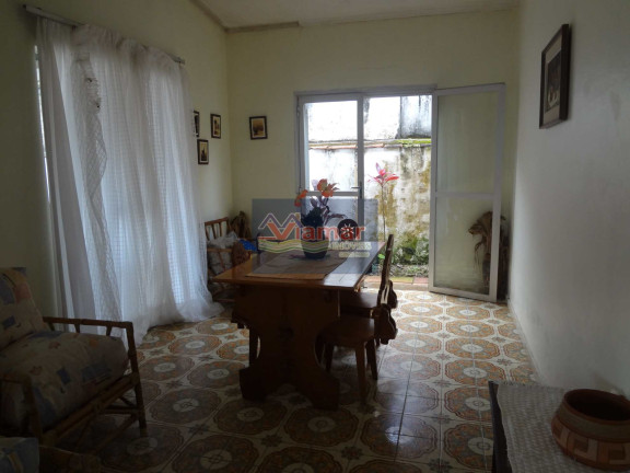 Imagem Casa com 4 Quartos para Temporada, 180 m² em Enseada - Guarujá Imagem Casa com 4 Quartos para Temporada, 180 m² em Enseada - Guarujá