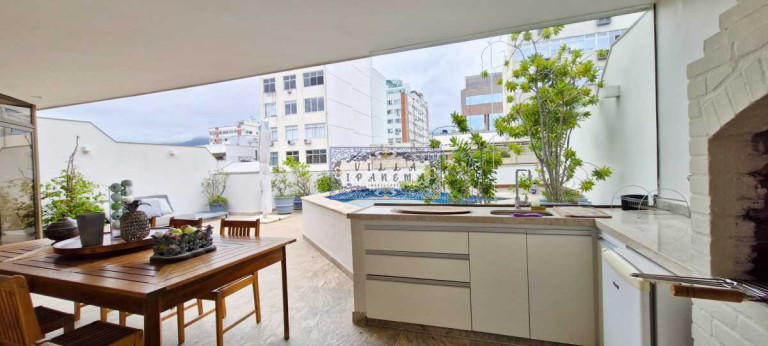 Imagem Cobertura com 4 Quartos à Venda, 340 m² em Ipanema - Rio De Janeiro Imagem Cobertura com 4 Quartos à Venda, 340 m² em Ipanema - Rio De Janeiro