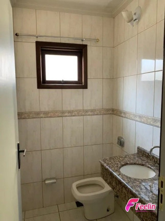 Imagem Casa com 5 Quartos à Venda, 450 m² em Barra Da Lagoa - Florianópolis Imagem Casa com 5 Quartos à Venda, 450 m² em Barra Da Lagoa - Florianópolis