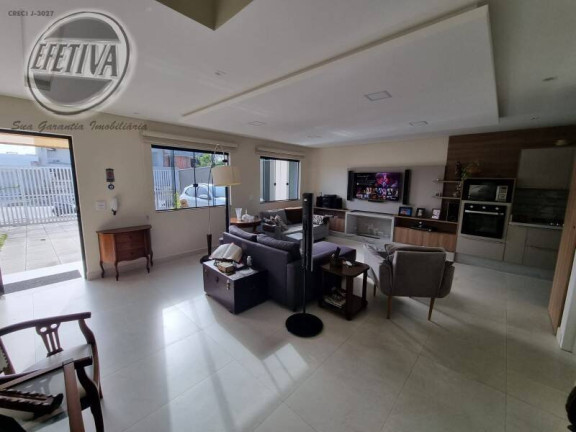 Imagem Sobrado com 4 Quartos à Venda, 164 m² em Balneário Brejatuba - Guaratuba Imagem Sobrado com 4 Quartos à Venda, 164 m² em Balneário Brejatuba - Guaratuba