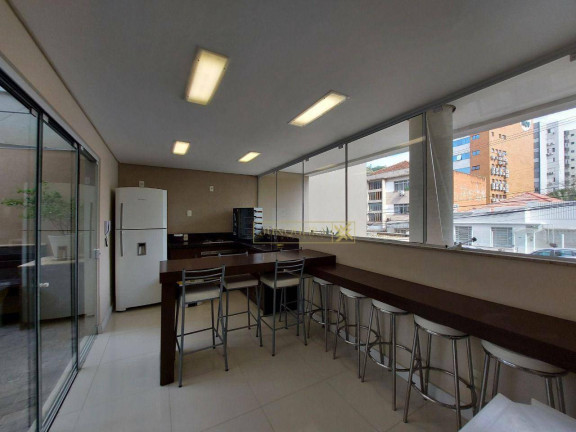 Imagem Imóvel com 3 Quartos à Venda, 131 m² em Centro - Florianópolis Imagem Imóvel com 3 Quartos à Venda, 131 m² em Centro - Florianópolis