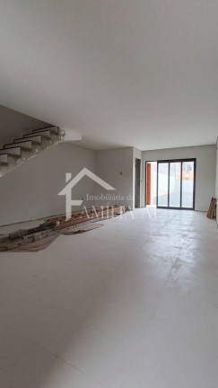 Imagem Casa com 3 Quartos à Venda, 135 m² em Bom Retiro - Joinville