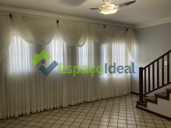 Imagem Sobrado com 3 Quartos à Venda, 217 m² em Jardim Ubirama - Lençóis Paulista Imagem Sobrado com 3 Quartos à Venda, 217 m² em Jardim Ubirama - Lençóis Paulista