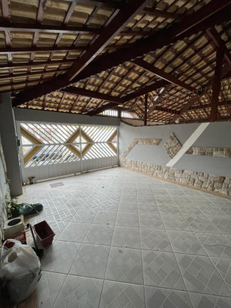 Imagem Casa com 3 Quartos à Venda, 123 m² em Maracanã - Praia Grande