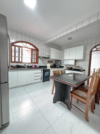 Imagem Casa com 4 Quartos à Venda, 300 m² em Portal De Jacaraípe - Serra