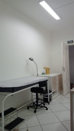 Imóvel Comercial para Alugar, 35 m² em Umuarama - Ubatuba