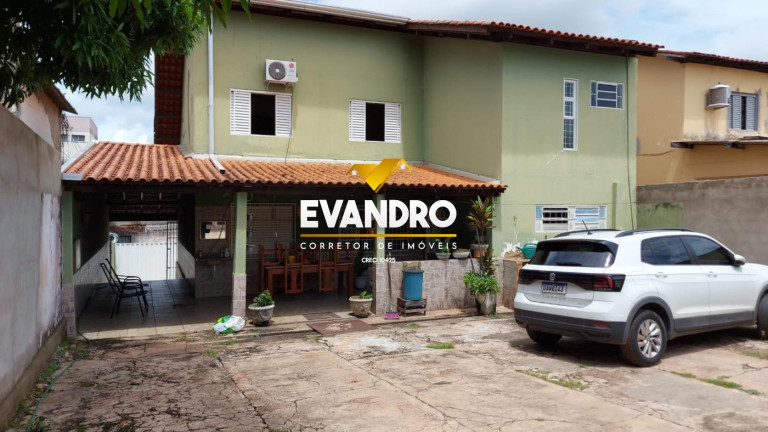 Casa com 4 Quartos à Venda, 319 m² em Morada Do Ouro - Cuiabá