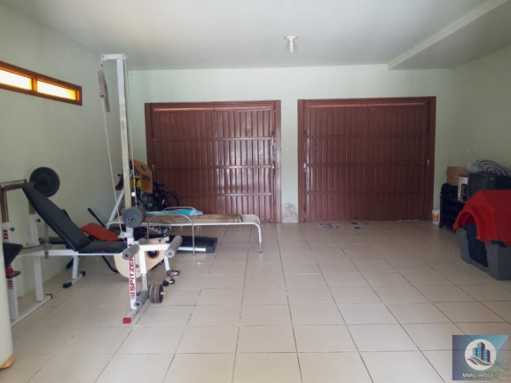 Imagem Sobrado com 3 Quartos à Venda, 336 m² em Laranjal - Pelotas Imagem Sobrado com 3 Quartos à Venda, 336 m² em Laranjal - Pelotas