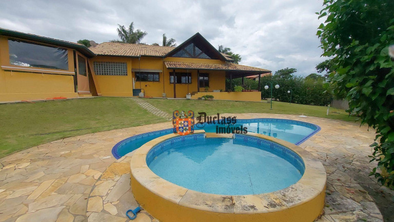 Imagem Chácara com 3 Quartos à Venda, 280 m² em Condomínio Residencial Vila Rica - Bragança Paulista Imagem Chácara com 3 Quartos à Venda, 280 m² em Condomínio Residencial Vila Rica - Bragança Paulista