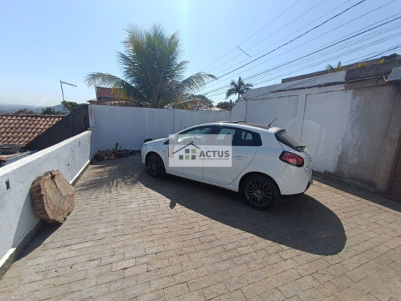 Imagem Casa com 2 Quartos à Venda, 300 m² em Santo Antônio - Sarzedo