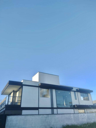Imagem Casa com 3 Quartos à Venda, 310 m² em Piracangaguá - Taubaté Imagem Casa com 3 Quartos à Venda, 310 m² em Piracangaguá - Taubaté