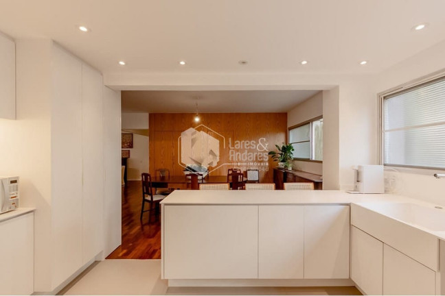 Imagem Apartamento com 4 Quartos à Venda, 223 m² em Cerqueira César - São Paulo