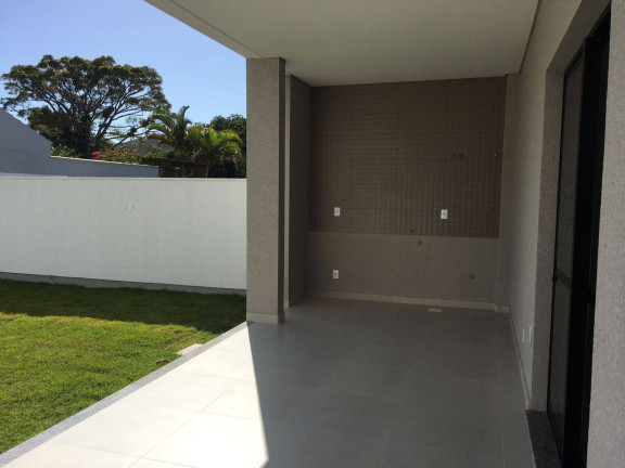Imagem Casa de Condomínio com 3 Quartos à Venda, 130 m² em Cachoeira Do Bom Jesus - Florianópolis