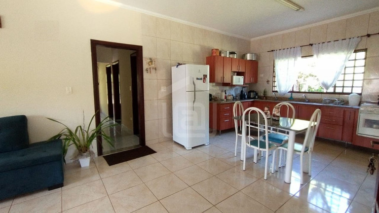Imagem Imóvel com 3 Quartos à Venda, 3.800 m² em Souza Lima - Poços De Caldas Imagem Imóvel com 3 Quartos à Venda, 3.800 m² em Souza Lima - Poços De Caldas