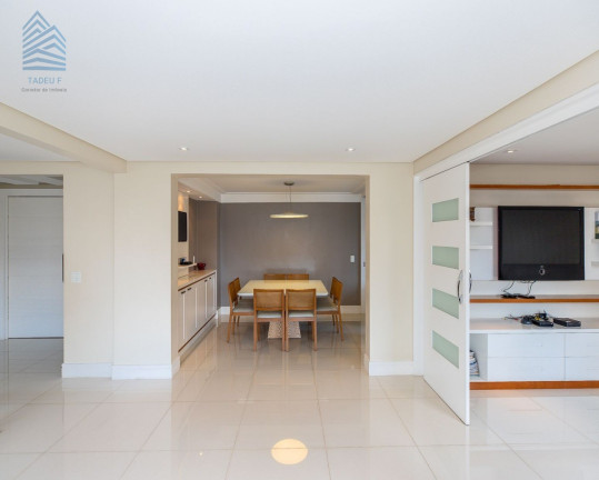 Imagem Imóvel com 4 Quartos à Venda, 196 m² em Moema - São Paulo Imagem Imóvel com 4 Quartos à Venda, 196 m² em Moema - São Paulo