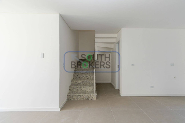 Imagem Casa com 3 Quartos à Venda, 138 m² em Pilarzinho - Curitiba Imagem Casa com 3 Quartos à Venda, 138 m² em Pilarzinho - Curitiba